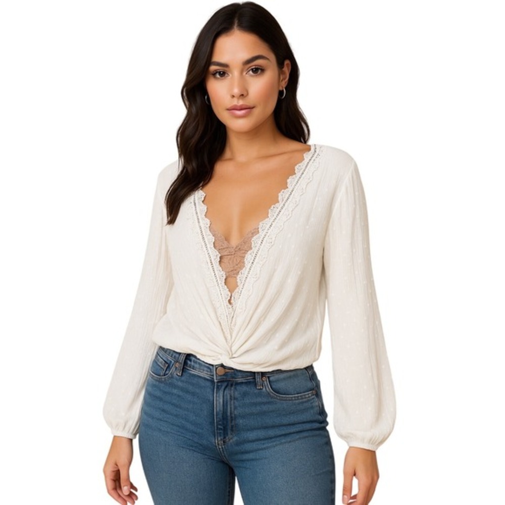 Fashion Nova White Swiss Dot‎ Boho Lace Trim Deep V Neck Twist Front Blouse 2X